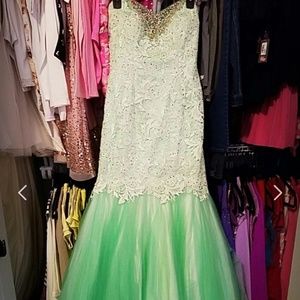 Camille La Vie Prom Dress Gown
